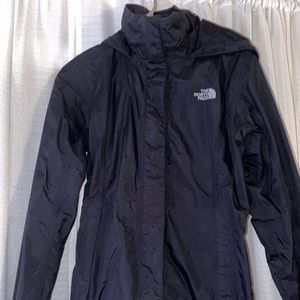 BLACK WOMEN’S NORTHFACE RAIN COAT